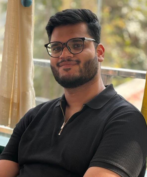 Mr. Parth Vij — Languages & Communication